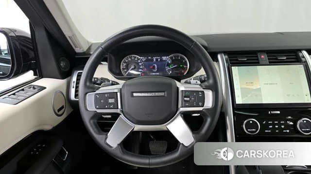 Land Rover Discovery 5 2023 Черный из Кореи, фото 4
