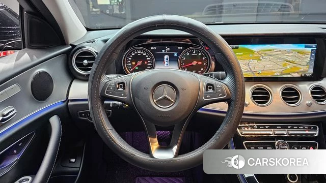 Mercedes-Benz E-Class W213 2018 Черный из Кореи, фото 4