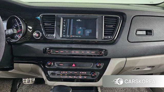 Kia The New Carnival 2018 Серый из Кореи, фото 4