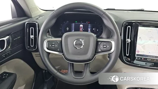 Volvo XC40 2022 Белый из Кореи, фото 4