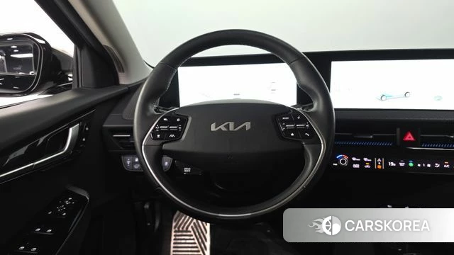 Kia EV6 2023 Черный из Кореи, фото 4