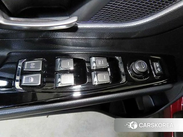 Ssangyong Beautiful Korando 2019 Красный из Кореи, фото 4