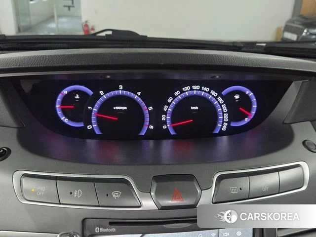 Ssangyong Korando Turismo 2018 Белый из Кореи, фото 4