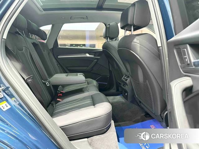 Audi Q5L 2022 Синий из Китая, фото 4