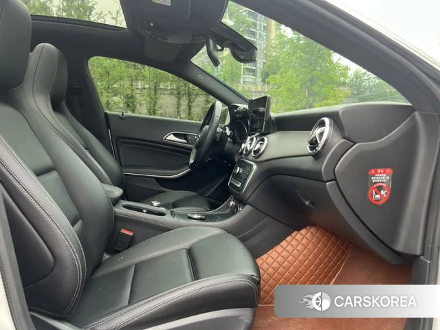 Mercedes-Benz CLA (import) 2018 Белый из Китая, фото 4