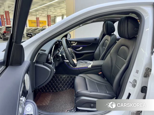 Mercedes-Benz Class C 2021 Белый из Китая, фото 4