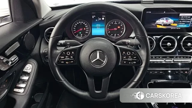 Mercedes-Benz C-Class W205 2019 Белый из Кореи, фото 4
