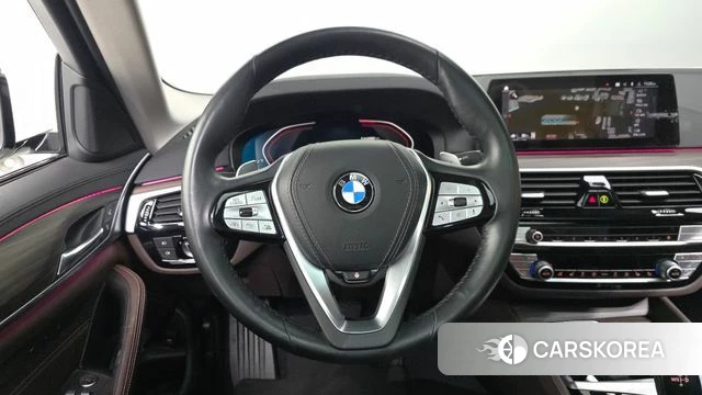 BMW 5 Series (G30) 2020 Белый из Кореи, фото 4