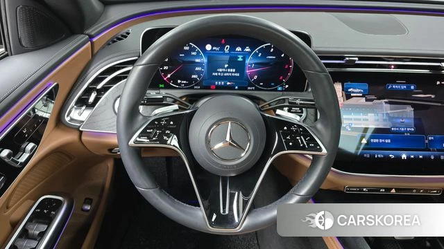 Mercedes-Benz E-Class W214 2024 Черный из Кореи, фото 4