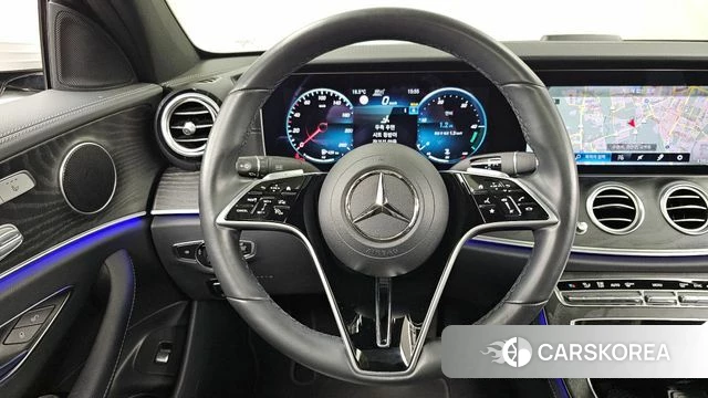 Mercedes-Benz E-Class W213 2022 Белый из Кореи, фото 4