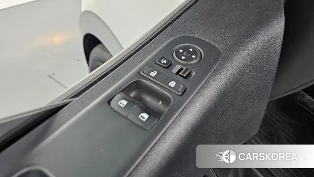 Hyundai Staria 2021 Серебристо-серый из Кореи, фото 4