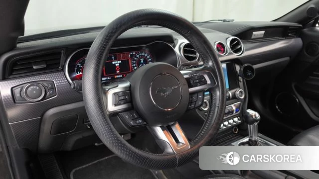 Ford Mustang 2019 Черный из Кореи, фото 4
