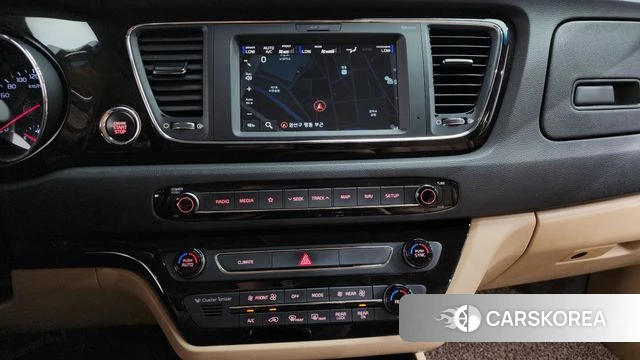 Kia The New Carnival 2018 Белый из Кореи, фото 4