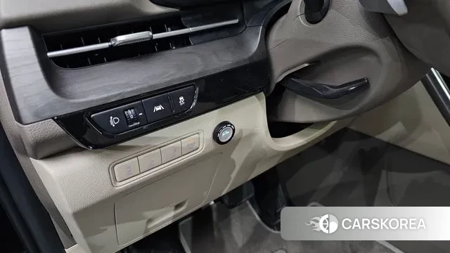 Kia Carnival 4th generation 2022 Черный из Кореи, фото 4