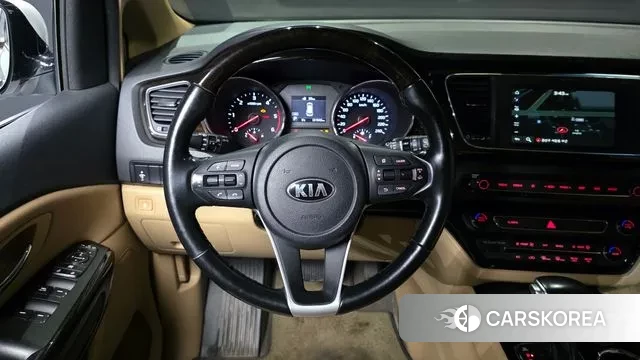 Kia The New Carnival 2018 Белый из Кореи, фото 4