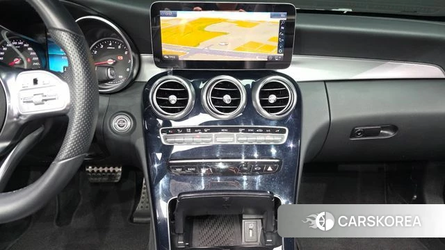 Mercedes-Benz C-Class W205 2019 Белый из Кореи, фото 4