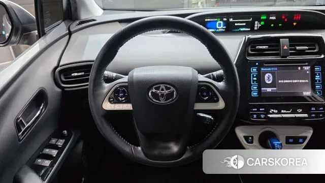 Toyota Prius 4th Generation 2018 Серебряный из Кореи, фото 4
