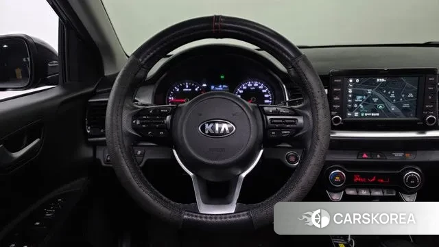Kia Stonic 2018 Черный из Кореи, фото 4