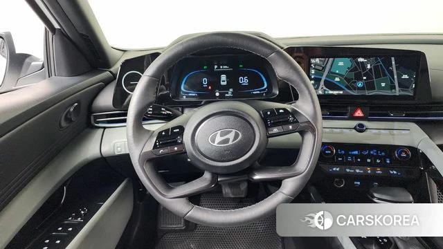 Hyundai The New Avante (CN7) 2023 Белый из Кореи, фото 4