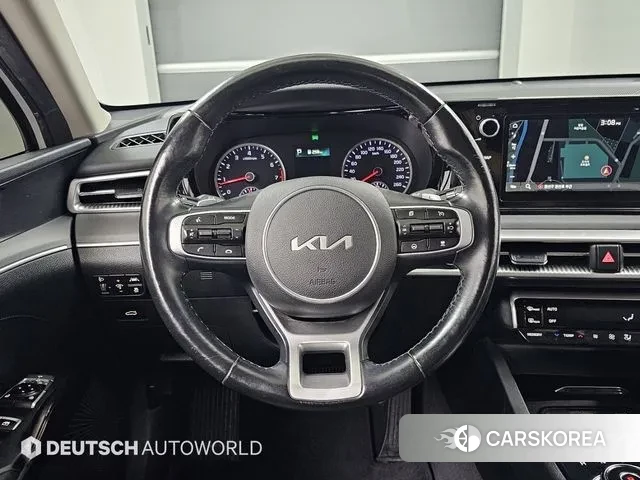 Kia K5 3rd generation 2022 Белый из Кореи, фото 4