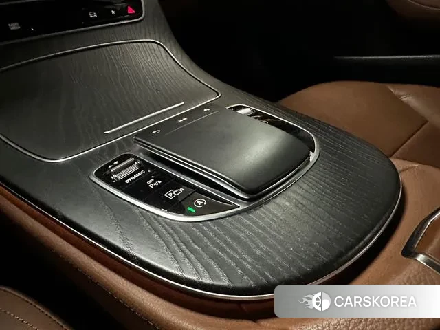 Mercedes-Benz E-Class W213 2020 Белый из Кореи, фото 4