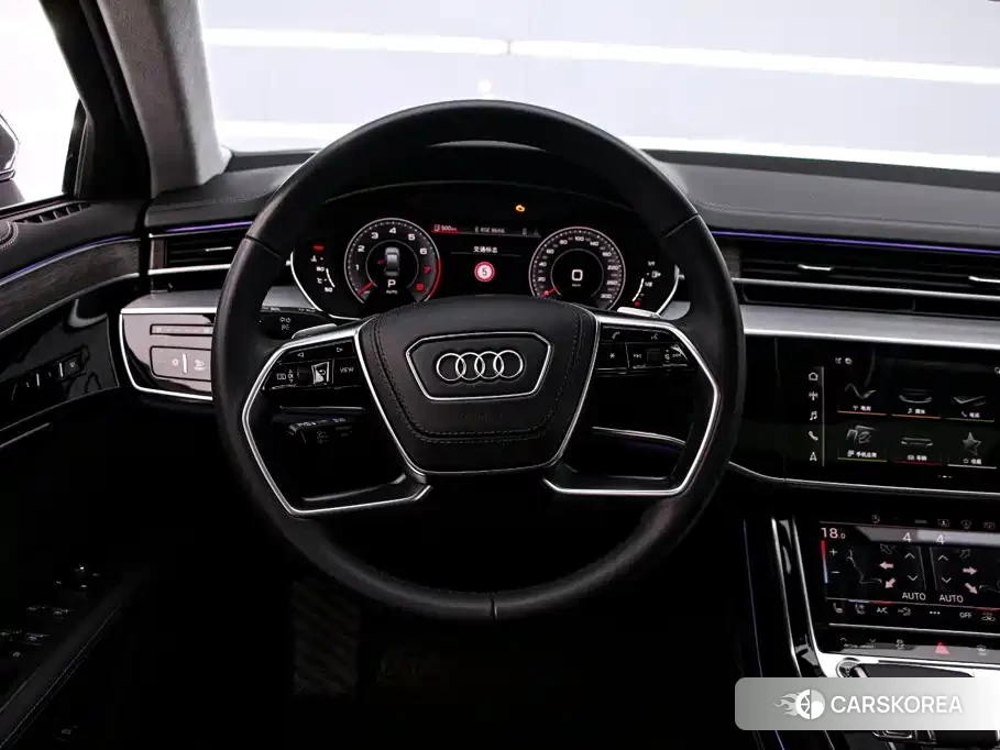 Audi A8 2023 Черный из Китая, фото 4