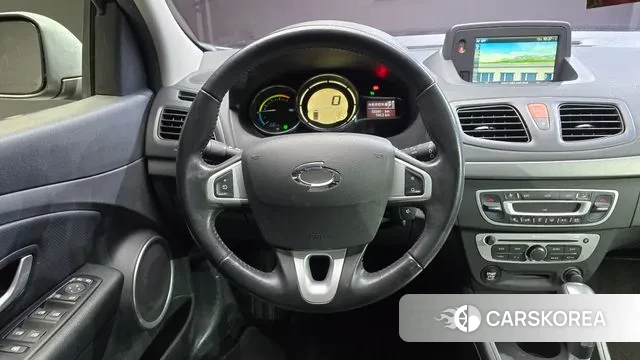 Renault Korea (Samsung) SM3 Z.E. 2018 Серебряный из Кореи, фото 4