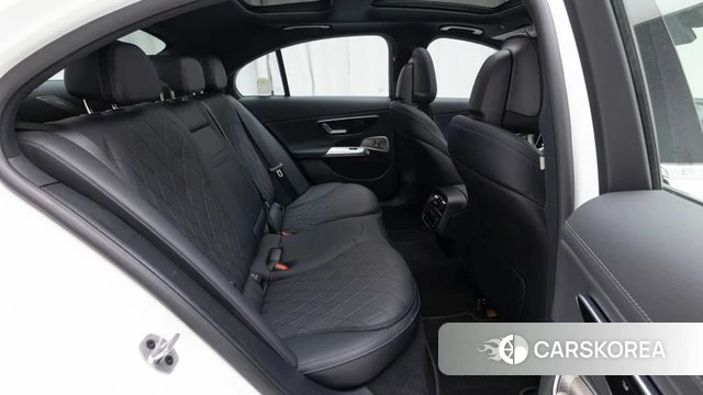 Mercedes-Benz E-Class W214 2025 Белый из Кореи, фото 4