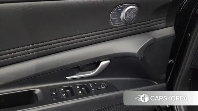 Hyundai The New Avante (CN7) 2024 Черный из Кореи, фото 4