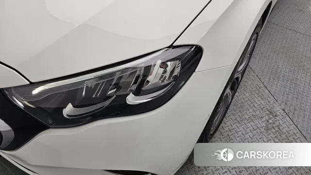 Mercedes-Benz E-Class W214 2024 Белый из Кореи, фото 4