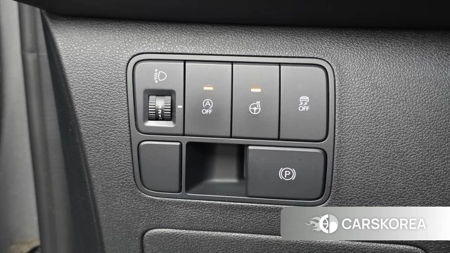 Hyundai Staria 2022 Серебряный из Кореи, фото 4