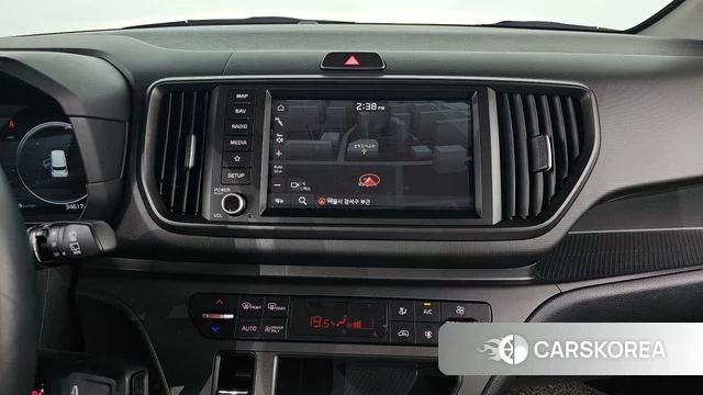 Kia The New Kia Ray EV 2024 Белый из Кореи, фото 4
