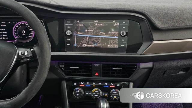 Volkswagen 7th Generation of Jetta 2021 Белый из Кореи, фото 4