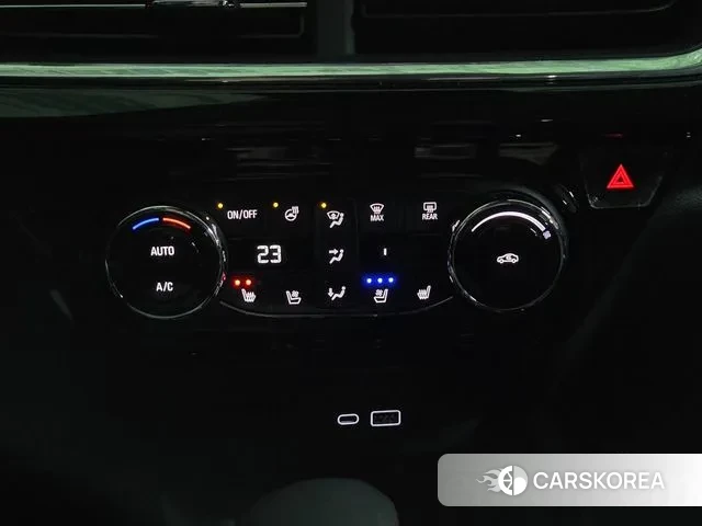 Chevrolet (GM Daewoo) Trax Crossover 2024 Черный из Кореи, фото 4