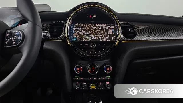 Mini Cooper Electric 2023 Белый из Кореи, фото 4