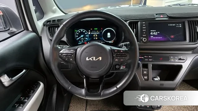 Kia The New Kia Ray EV 2023 Белый из Кореи, фото 4