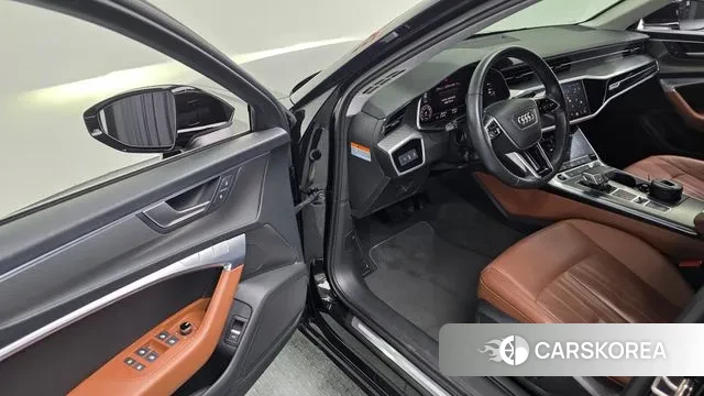 Audi A6 (C8) 2021 Черный из Кореи, фото 4