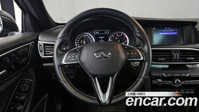 Infiniti Q30 id 2711954 из Кореи 4