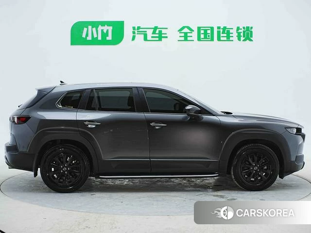 Mazda CX-50 line also 2023 Темно-серый из Китая, фото 4