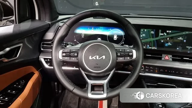 Kia Sportage 5th Generation 2022 Белый из Кореи, фото 4