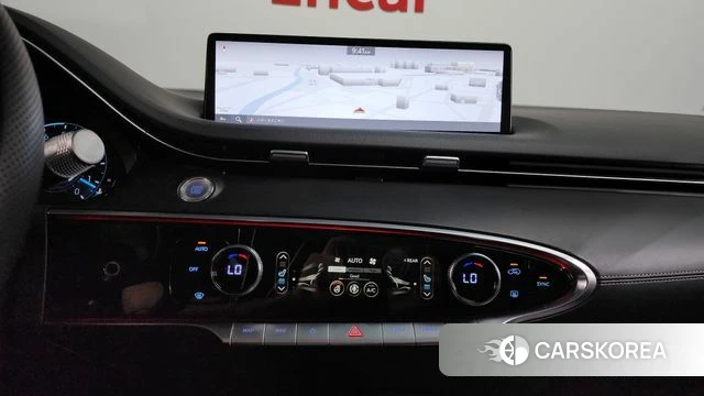 Genesis GV70 2021 Черный из Кореи, фото 4