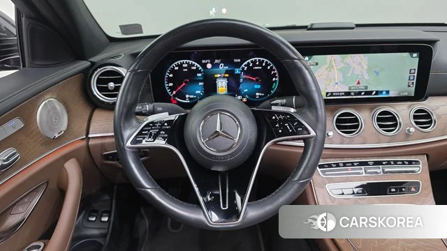 Mercedes-Benz E-Class W213 2021 Черный из Кореи, фото 4