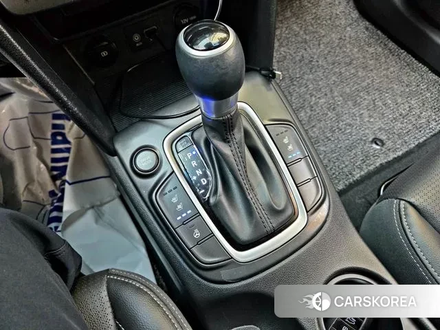 Hyundai Kona 2020 Серый из Кореи, фото 4