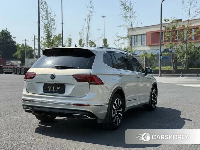 Volkswagen Tiguan L 2021 Шампань из Китая, фото 4