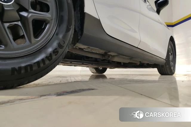 BYD Qin PLUS DM 2025 Белый из Китая, фото 4