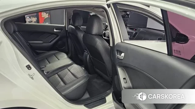 Kia The New K3 2018 Белый из Кореи, фото 4