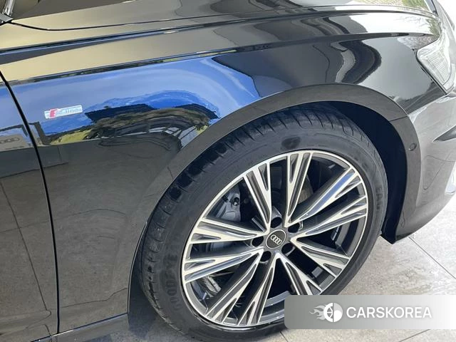 Audi A6L 2025 Черный из Китая, фото 4