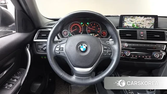 BMW 3 Series (F30) 2018 Белый из Кореи, фото 4
