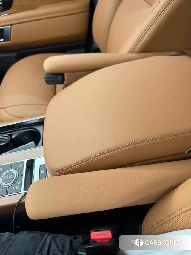 Land Rover Range Rover 4th Generation 2021 Белый из Кореи, фото 4