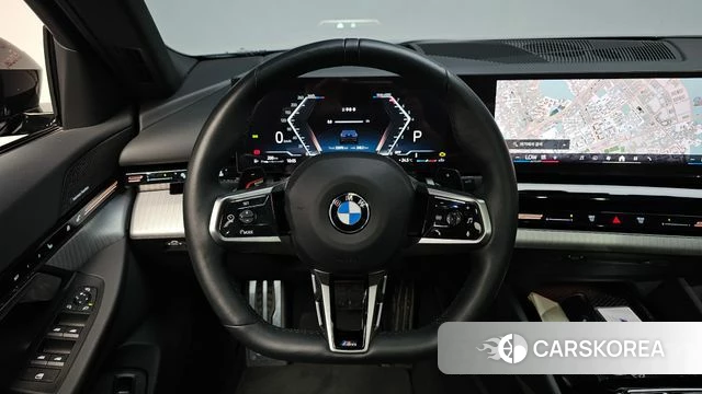 BMW 5 Series (G60) 2024 Черный из Кореи, фото 4